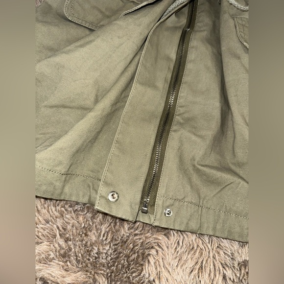 Romeo & Juliet Couture Vented Jacket - Picture 6 of 16